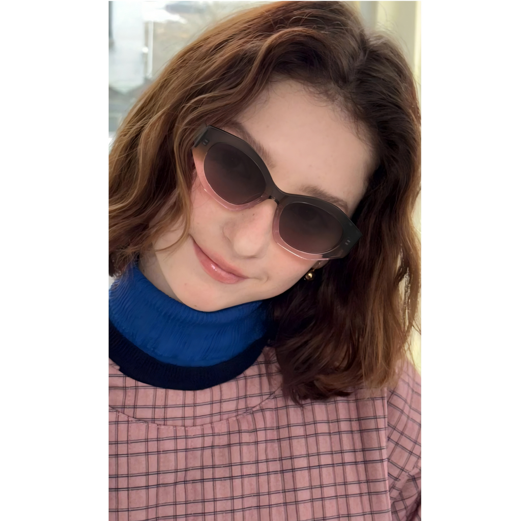 Luxury Ladies Sunglasses – Chic Oversized Frame, Elegant Look 2034AC