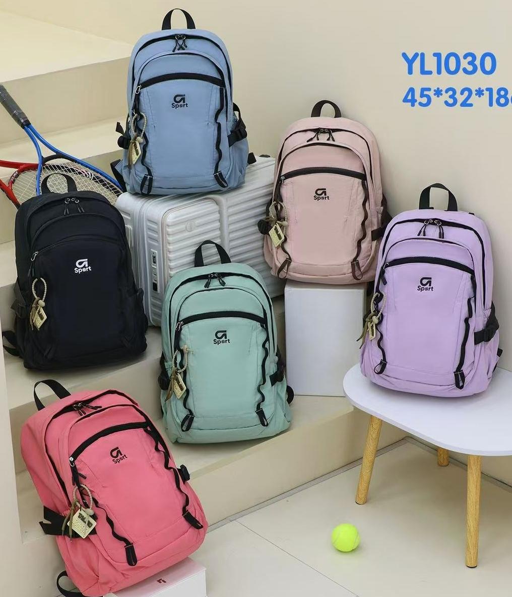 Mochilas de gran capacidad con múltiples compartimentos
